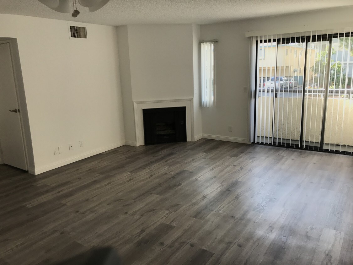 Foto principal - 6212 Fulton Ave