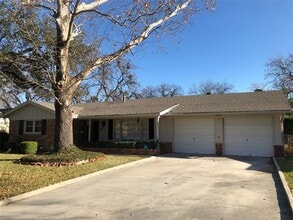 Building Photo - 3513 Wosley Dr