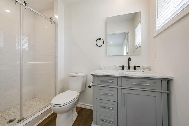 Building Photo - 52 Oyster Creek Ct