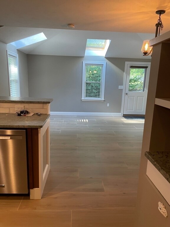 Building Photo - 211 Churchills Ln