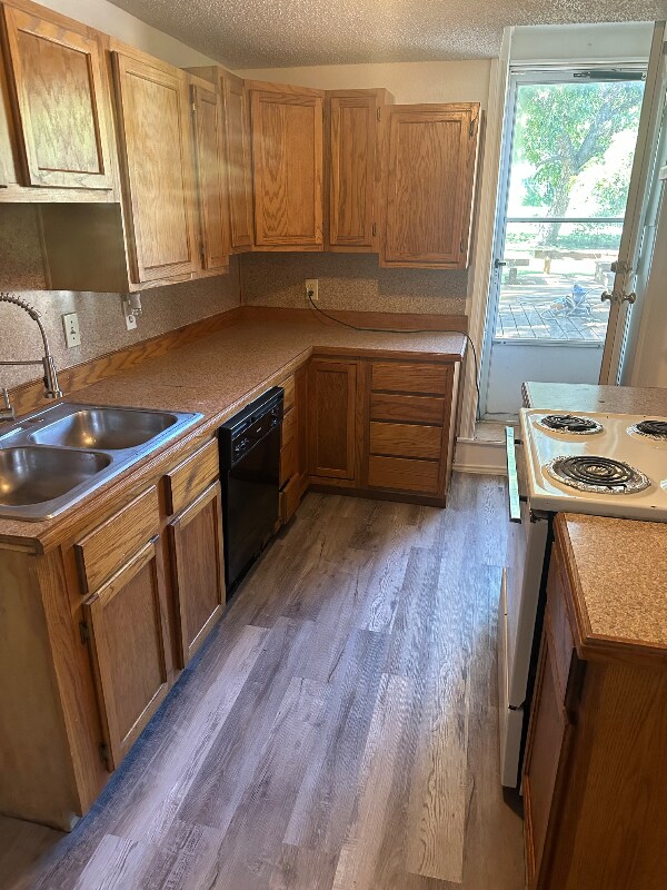 Foto del edificio - 1608 E Jasper St