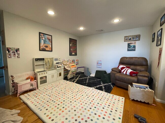 Foto del edificio - 1415 Camden Ave
