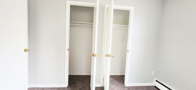 Foto del edificio - 3025 Devereaux Ave