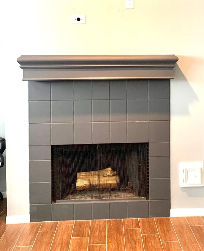 Building Photo - 4019 Mission Valley Dr