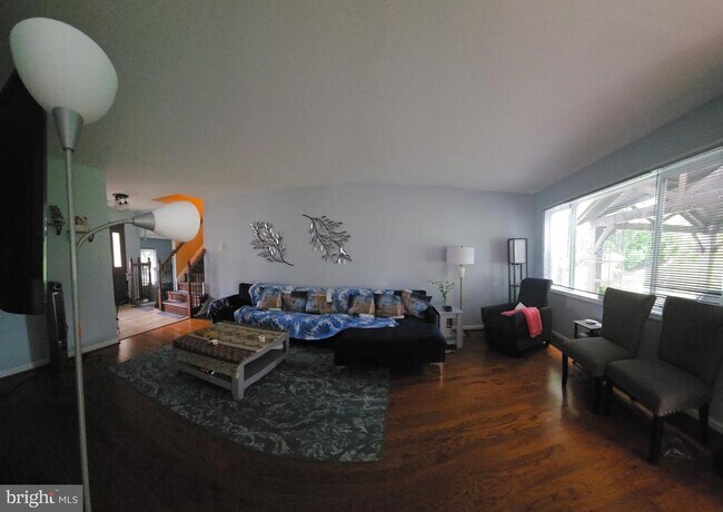 Foto del edificio - 17404 Hughes Rd