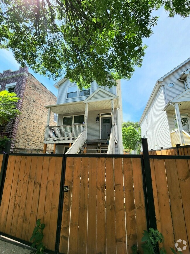 Building Photo - 2404 S Trumbull Ave