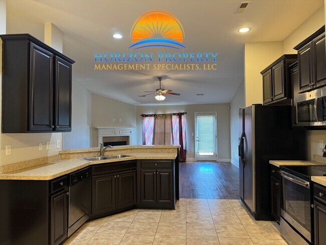 Building Photo - 117 Rein Dance Ln