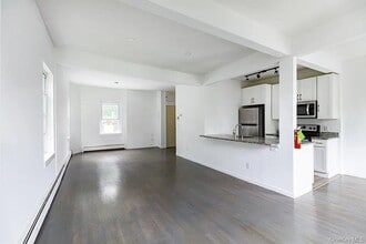 Building Photo - 144 Union St