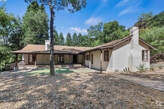 Building Photo - 3476 Springhill Rd