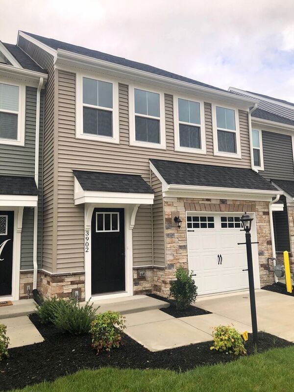 Building Photo - 3902 Grove Point Dr