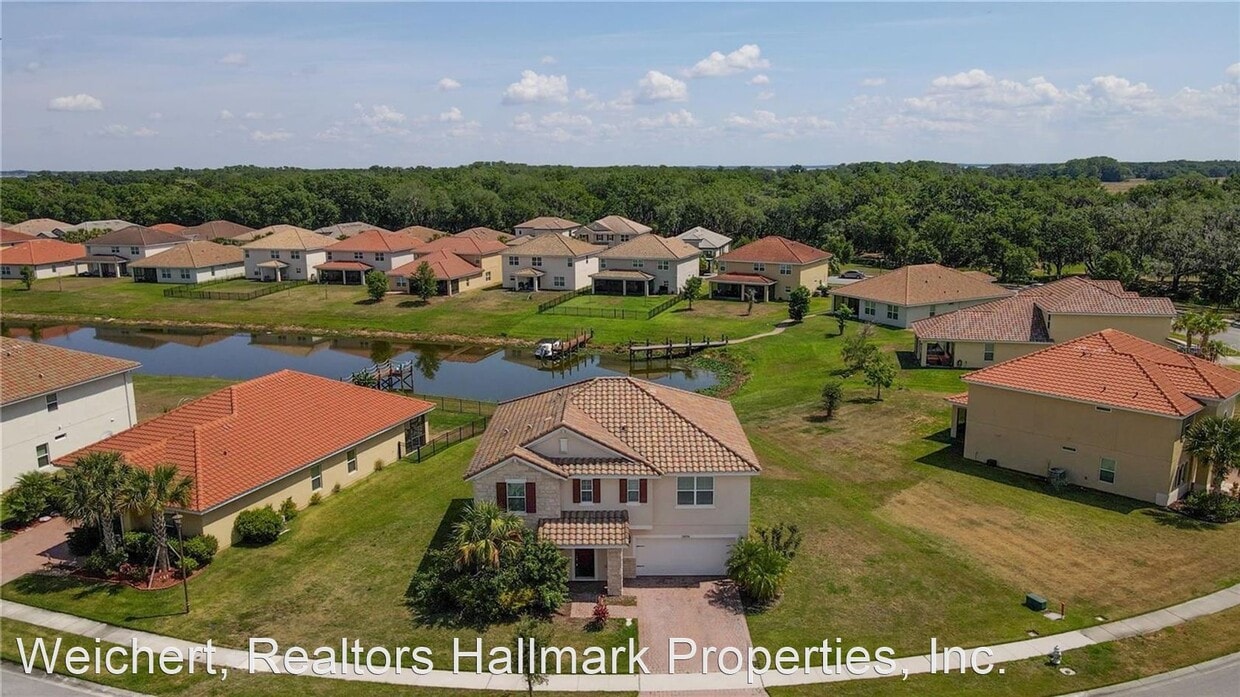 5 br, 3 bath House 3894 Carrick Bend Drive House for Rent in