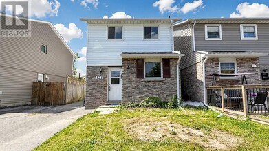 Building Photo - 424 Chaleur Ave