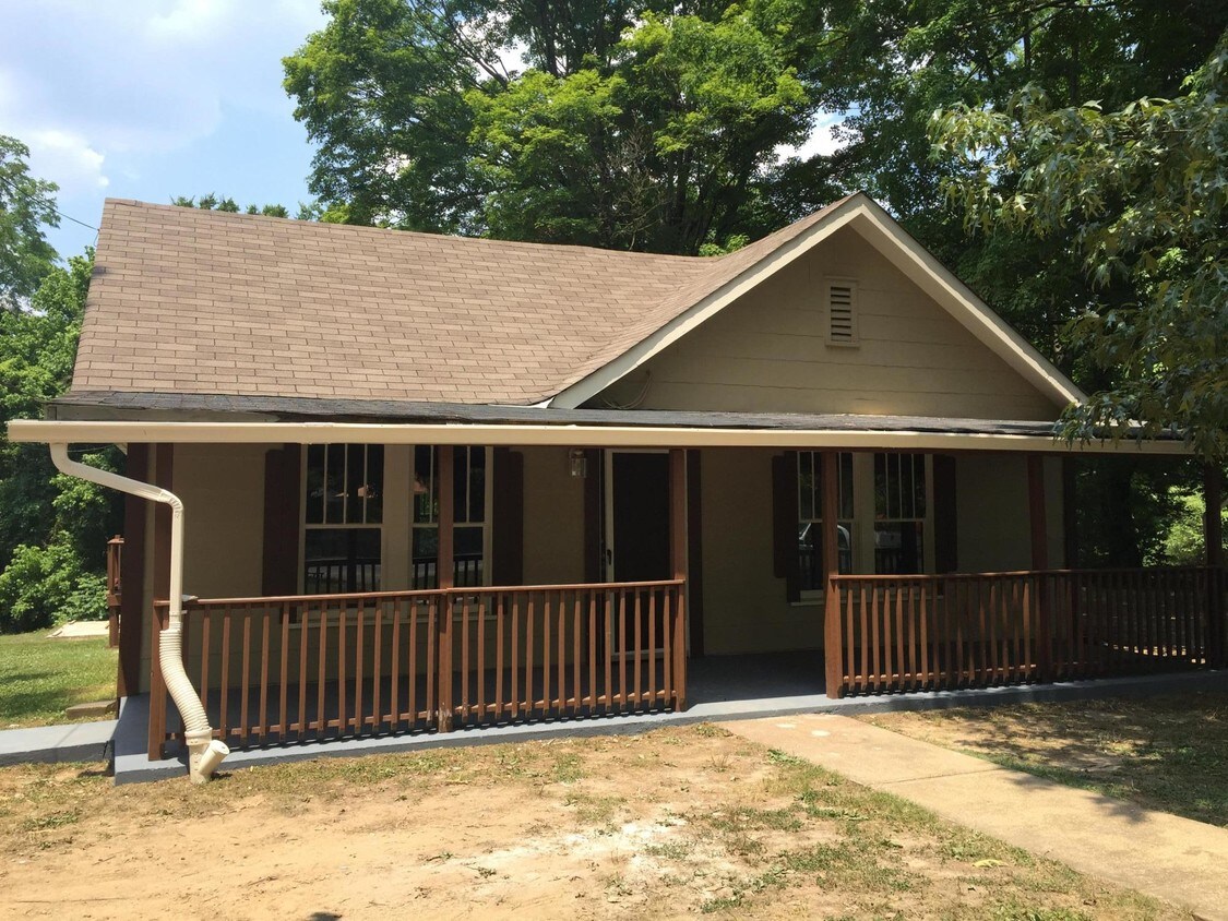 4139 Bonny Oaks Dr Chattanooga, TN 37406 Alquileres en Chattanooga