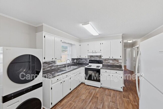 Foto del edificio - 1019 Carmel Dr