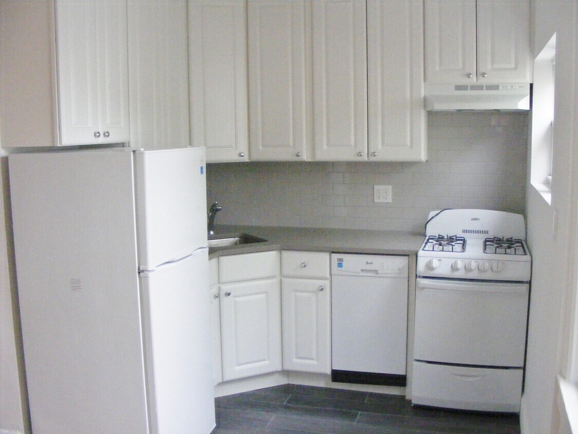 kithen - 405 17th St