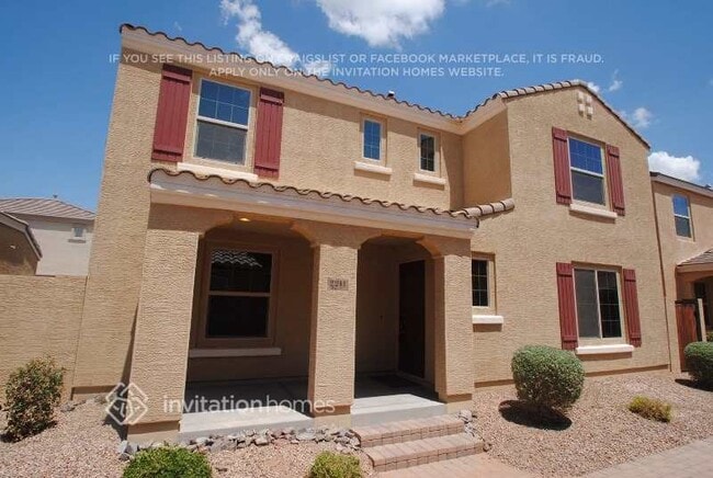 Building Photo - 2241 S Buckaroo Trail