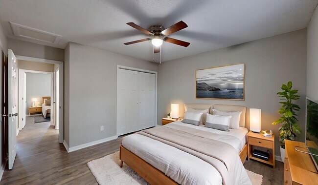 Foto del edificio - Caldwell Court Apartments