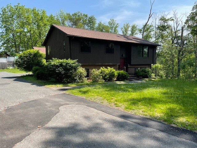 Foto del edificio - 64 Summer St