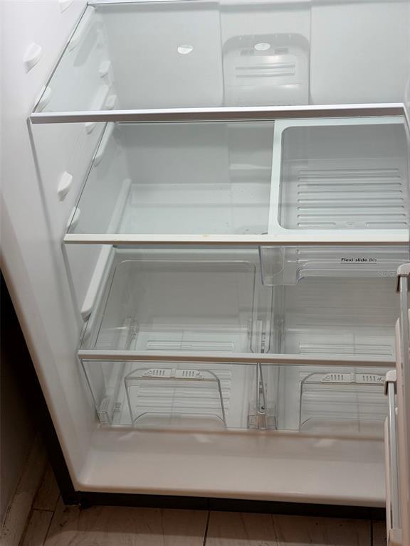 Foto del edificio - 8105 N Klondyke St