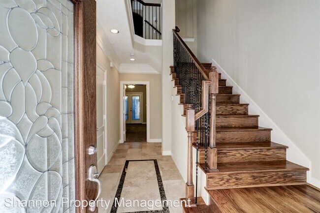 3 br, 3.5 bath House - 1417 Thompson Street - 4