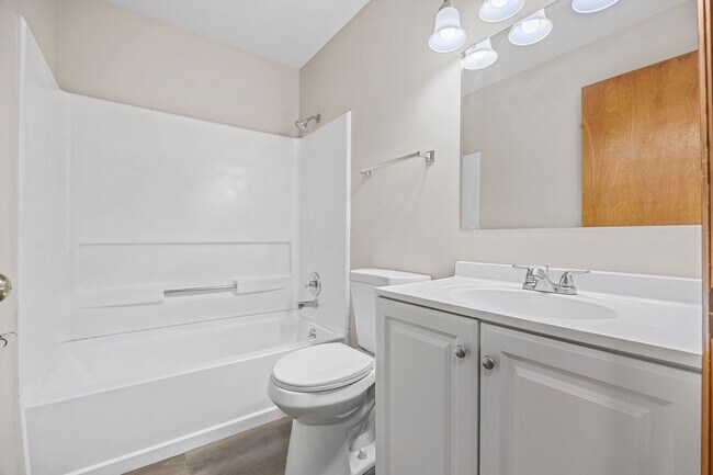 Foto del edificio - 3801 Pebble Ct
