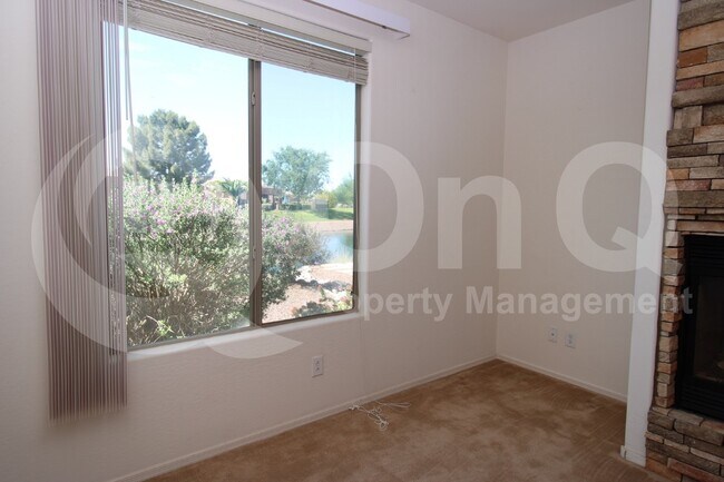 Foto del edificio - 42599 W Candyland Pl