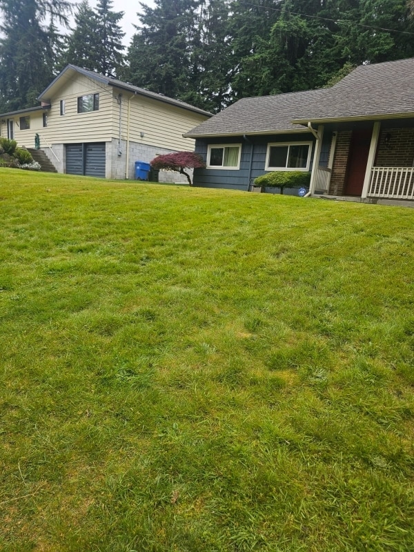 Building Photo - 11002 Lundstrom Dr SW