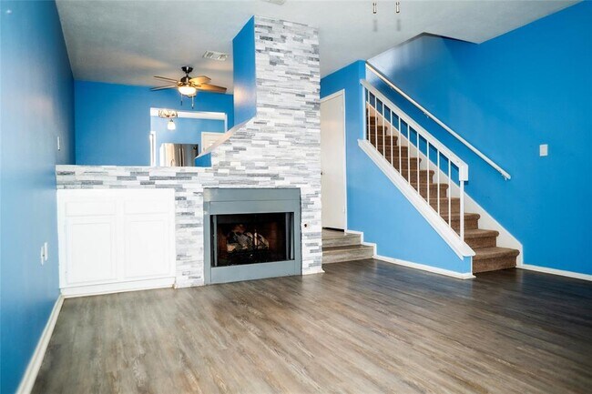 Foto del edificio - 11901 Swearingen Dr