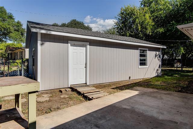 Foto del edificio - 614 Blueberry Ln