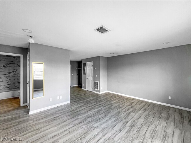 Foto del edificio - 121 Gordon Ave S
