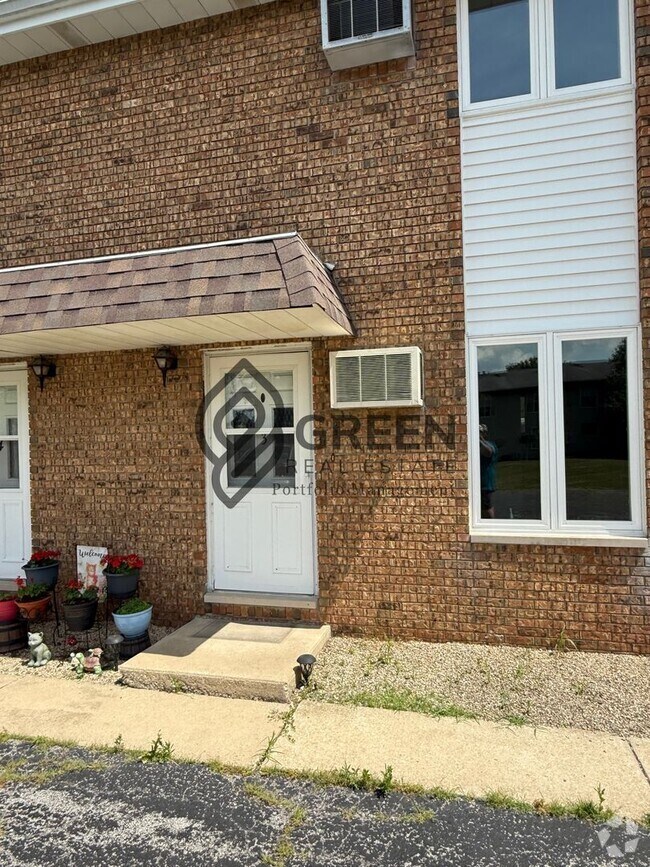 Building Photo - 221 Keigher Dr
