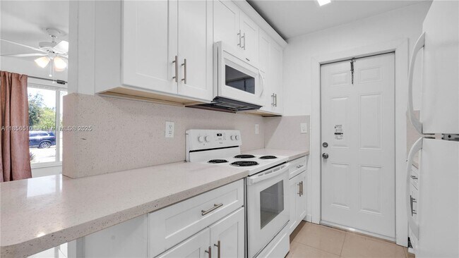 Foto del edificio - 806 N 24th Ave