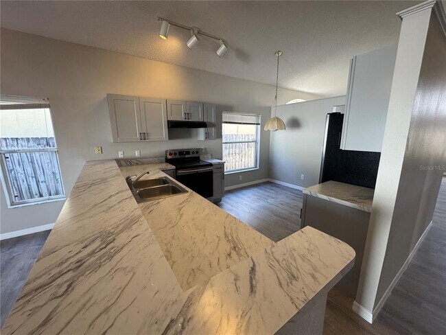 Foto del edificio - 3090 Birmingham Blvd