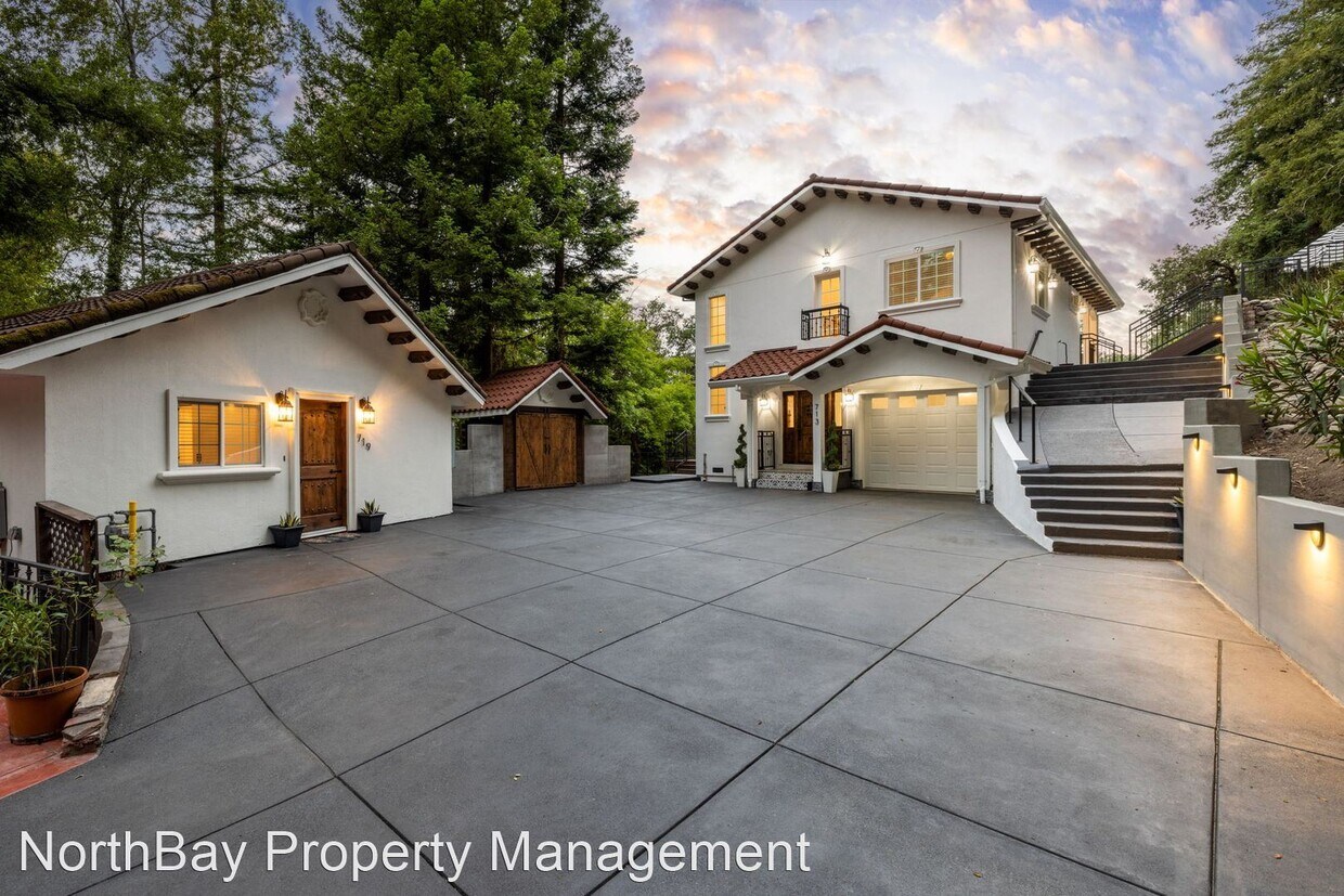 Foto principal - 3 br, 3 bath House - 713 Wikiup Drive