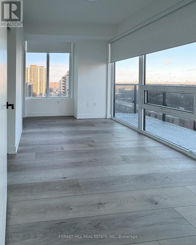 Building Photo - 117 Broadway Ave