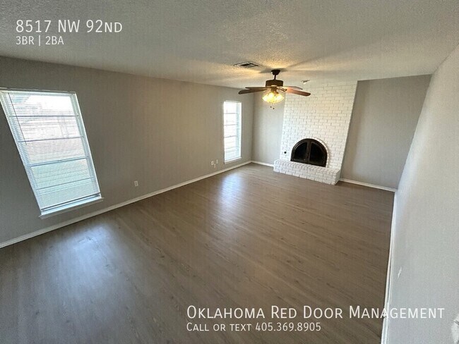 Building Photo - 8517 NW 92nd St