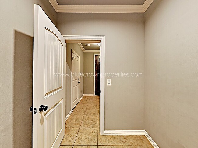 Foto del edificio - 1530 Sienna Ct