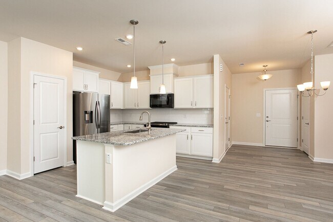 Foto del edificio - Beautiful 3 bedroom, 2.5 bath townhome in ...