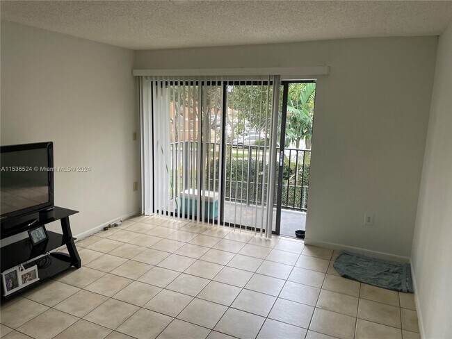 Building Photo - 7210 NW 179th St