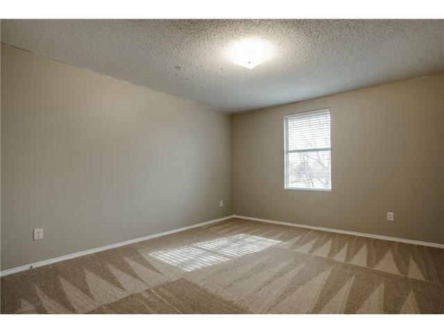 Foto del edificio - 2937 Jamestown Dr