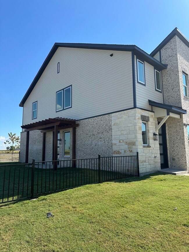 Foto del edificio - 8926 Lowell St