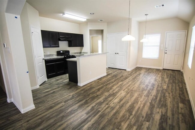 Building Photo - 3306 Fermi Dr
