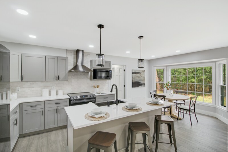 Foto principal - 305 Mayfield St