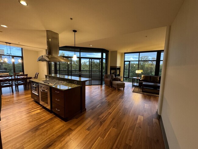Foto del edificio - 136 SW Washington Ave