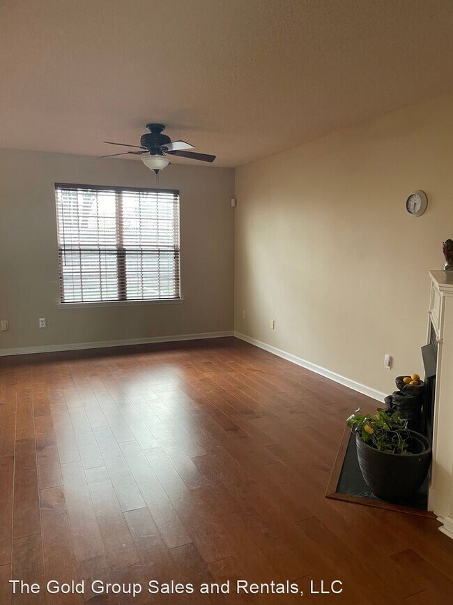 Building Photo - 2 br, 2.5 bath House - 11919 Maria Ester Ct