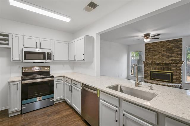 Foto del edificio - 1608 Creek Bank Ln