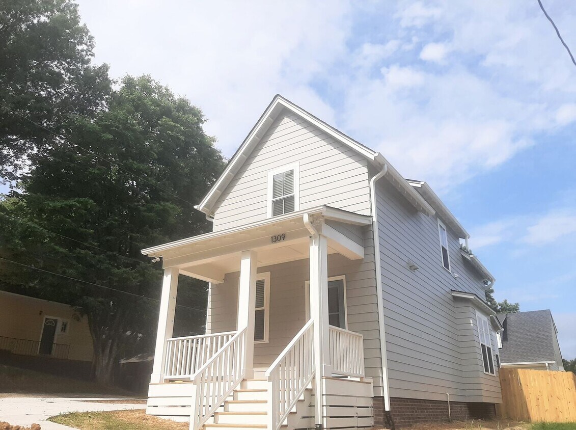 Foto principal - Beautiful 3 Bedroom, 3 Bathroom New Constr...