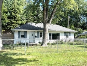 Building Photo - 606 Cullom St