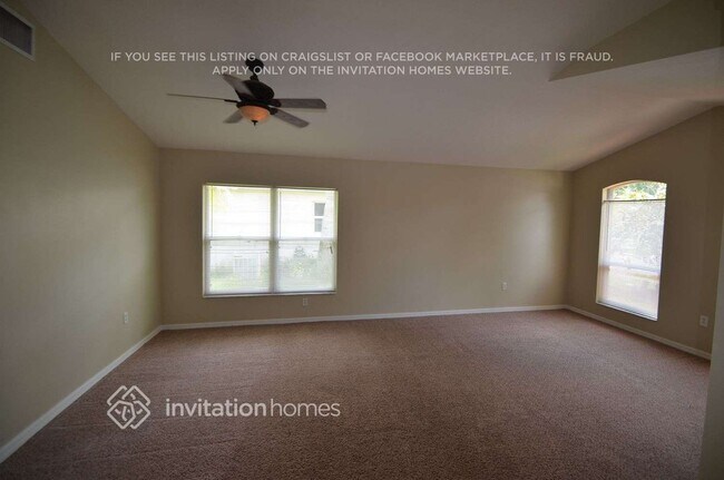 Building Photo - 1447 Baythorn Dr