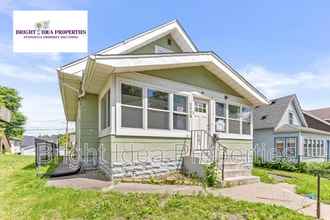 Building Photo - 3114 N Morgan Ave